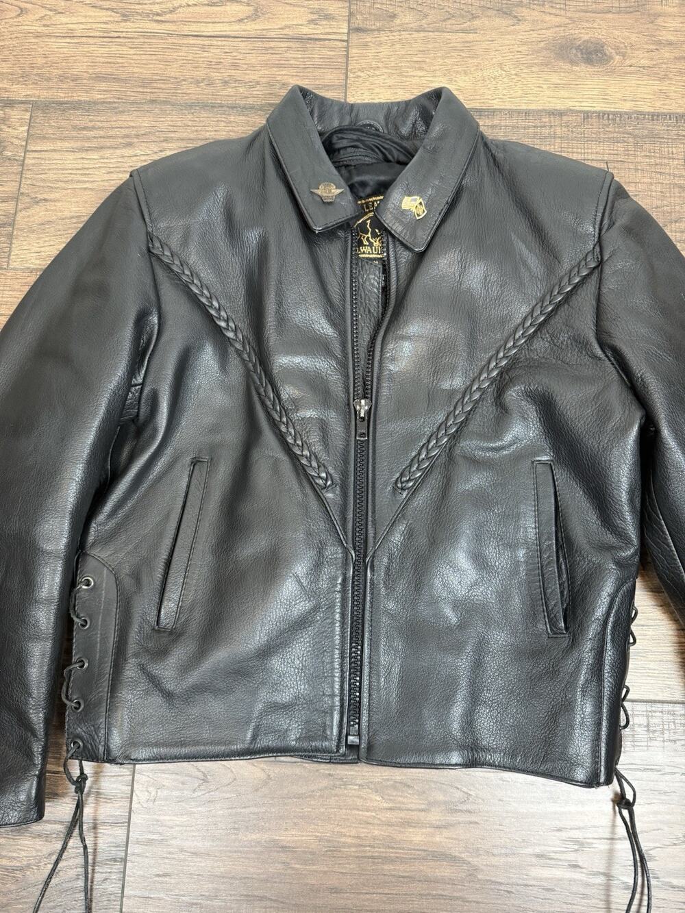 Women’s LEATHER Milwaukee Biker Motorcycle Jacket Tie Sz M Harley Davidson Patch